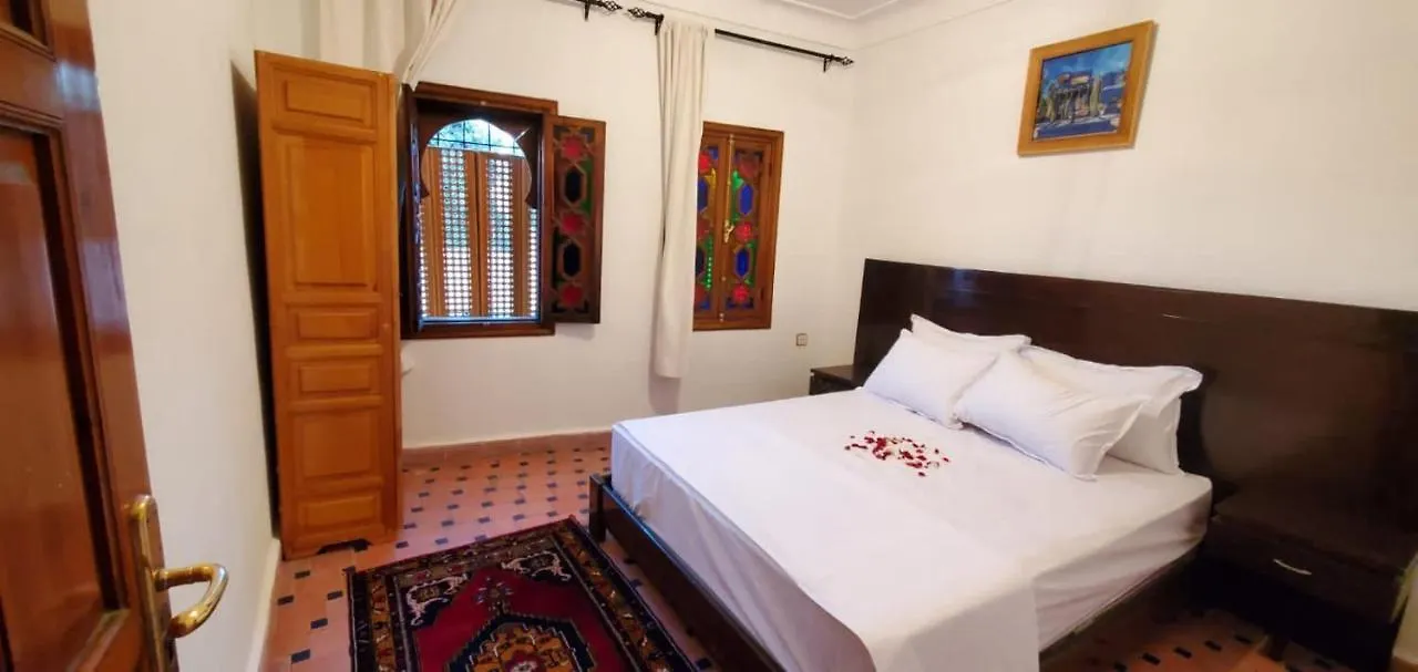 Riad 1954 Marrakesh 0*,